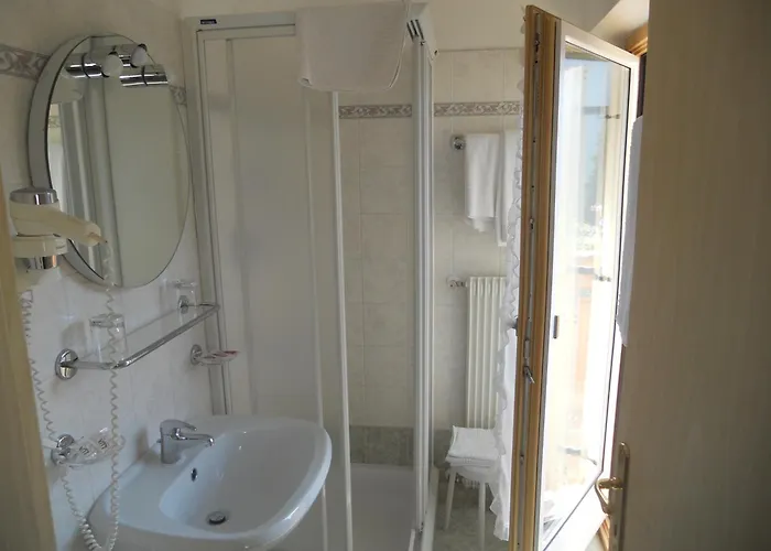 Hotel Garni Excelsior 2*